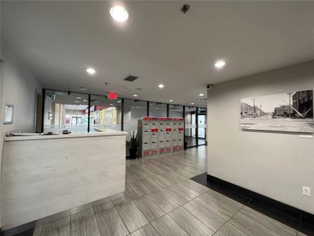 For Lease - 1410 Dupont Street Unit# 810, Toronto, Ontario - Photo 2