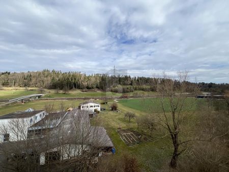 SPACIEUX ET LUMINEUX AVEC VUE ! - Foto 5