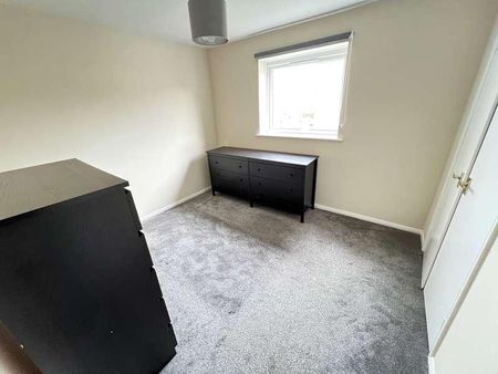 Tilbury Road, East Ham, E6 - Photo 2