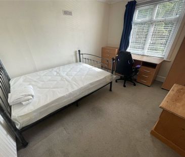 Columbia Road, Bournemouth, BH10 - Photo 6