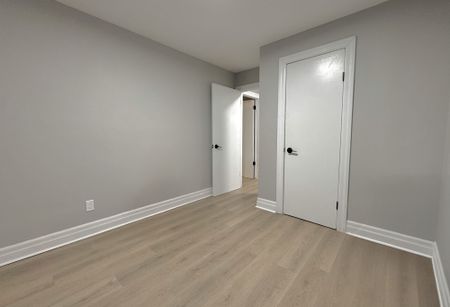 For Lease - 100 King Edward Avenue Unit# 2, London South, Ontario - Photo 4