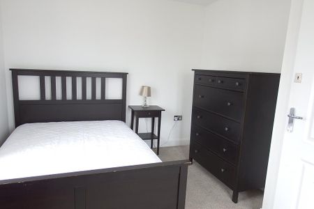 1 bedroom in a house share to rent - Photo 5