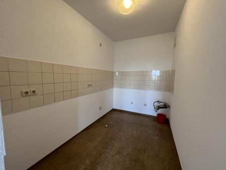 ACHTUNG REGISTRIERUNG BEI DER STADT NÖTIG! Nur für Gießener Seniorinnen & Senioren: Gemütliche und helle 2 Zimmer-Wohnung mit Balkon, Curtmannstr. 38, Gießen - Foto 4