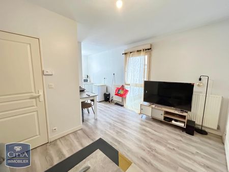 Location Appartement 2 pièces 35m² LE MANS 72000 - Photo 2