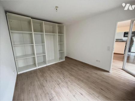 2 PIECES - RUE DE LA PROCESSION - Photo 2