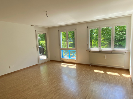 Helle 3.5 Zimmer-Wohnung mit Gartensitzplatz - Photo 4