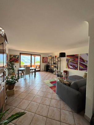 3.5 Zimmer, 107 m², 1. Stock - Photo 1