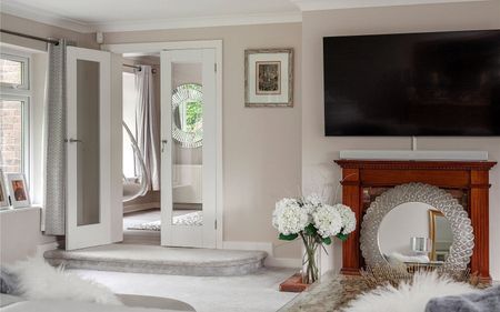 Fairmile Park Road, Cobham, Surrey, KT11 - Photo 2