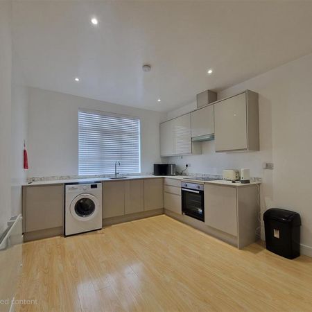 1 bedroom property to rent - Photo 4