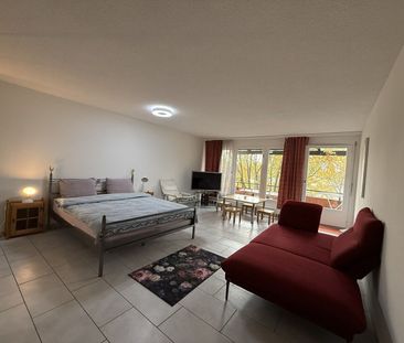 Studio moderne et lumineux avec balcon et accès au jardin | À quelq... - Photo 3