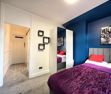 1 bedroom in a house share to rent - Photo 3