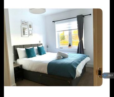 3 bedroom semi-detached house to rent - Photo 4