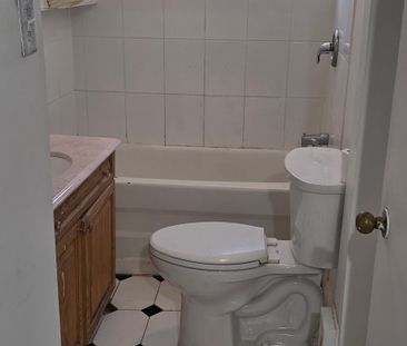 For Lease - 39 Butterworth Avenue Unit# Bsmt, Toronto, Ontario - Photo 5