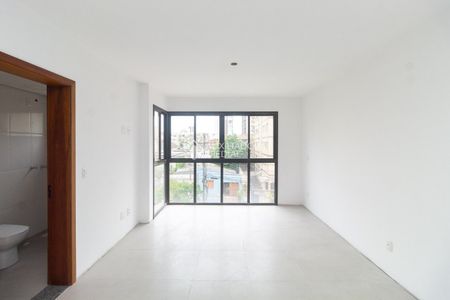 Apartamento com 1 quarto e 40m² para alugar em Rio Branco, Porto Alegre. - Photo 2