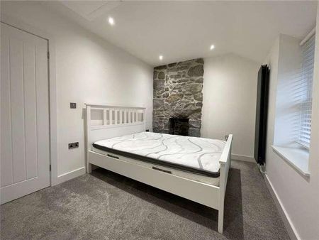 Tanrallt Cottages, Dwygyfylchi, Penmaenmawr, Conwy, LL34 - Photo 2