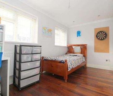 Chesterfield Road, Ashford, TW15 - Photo 5