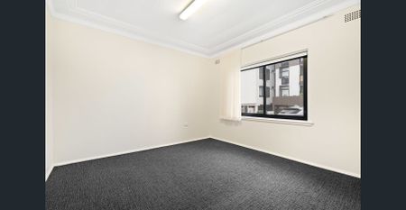 Spacious Home in the Heart of Engadine - Photo 2