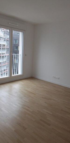 location Appartement F2 DE 41.8m² À ASNIERES - Photo 1