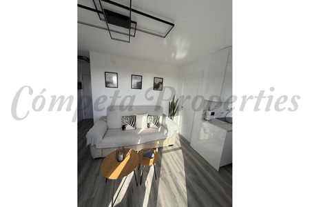 Apartment in Torrox, Close to the beach - Photo 2