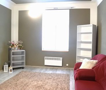 Pronájem bytu 2+1 80 m² - Fotografie 4