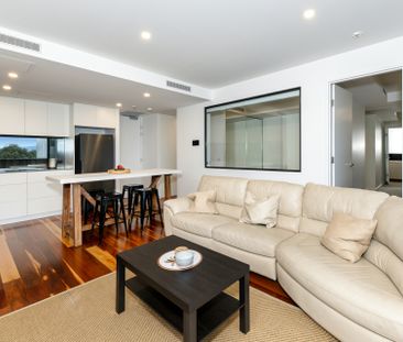 Modern Living In Prime Campbell Location - Photo 2