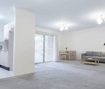 Freshly Renovated 2-Bedroom Security Apartment in Prime Penshurst L... - Photo 1