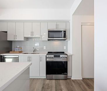 For Lease - 15 Kneeshaw Drive Unit# 409, Barrie, Ontario - Photo 5