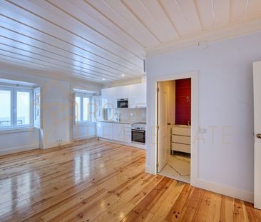 Santa Maria Maior, Lisbon - Photo 4