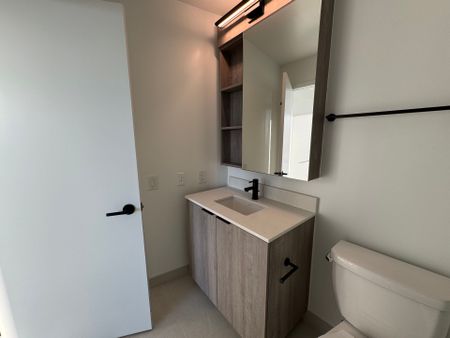 For Lease - 2495 Eglinton Avenue Unit# 2608, Mississauga, Ontario - Photo 2