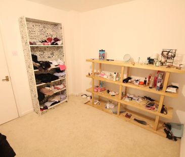 Heathside Road, Woking, Surrey, GU22 - Photo 4