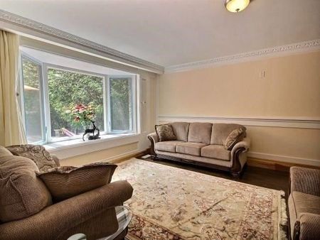 For Lease - 173 Lawrence Avenue, Toronto, Ontario - Photo 3