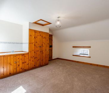 4 bedroom cottage to rent - Photo 2