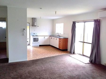 Sunny 2BR Unit in Penrose! - Photo 5