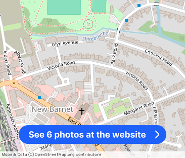 Alexander Close, Barnet - Photo 1