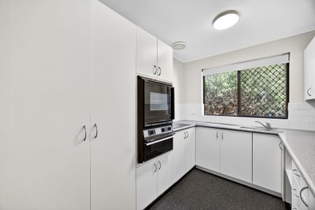 16/9 Brentham Street, Leederville WA 6007 - Photo 4