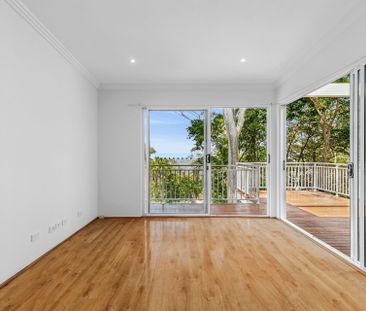 Newport, 35B Cheryl Crescent - Photo 1