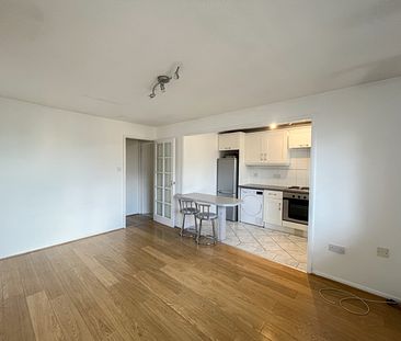 1 bed flat to rent in Prestatyn Close, Stevenage, Hertfordshire, SG1 - Photo 3