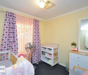 25 Kirwan Crescent, Port Augusta West - Photo 4