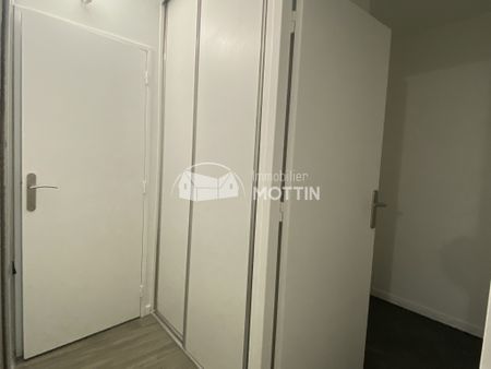 F4 90m²- VITRY CENTRE VILLE - Photo 2