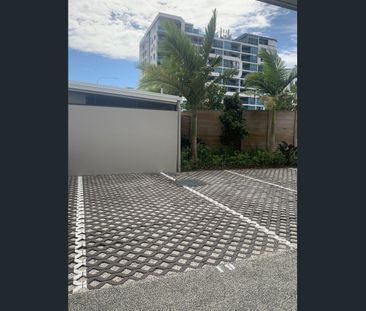 19/24 Imperial Parade, Labrador, Qld 4215 - Photo 3