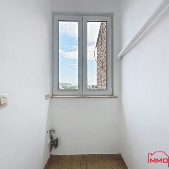 Appartement te huur - Photo 1