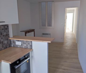 Location Appartement 2 pièces 37m² LA VALETTE DU VAR 83160 - Photo 3