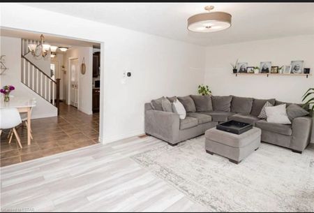 For Lease - 26 Pine Valley Drive, St. Thomas, Ontario - Photo 3