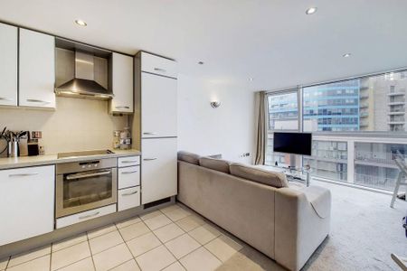 1 bedroom flat to rent - Photo 3