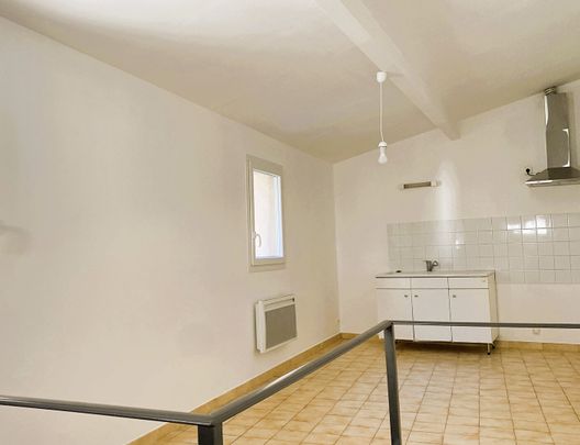 Location appartement T2 centre village, - Photo 1