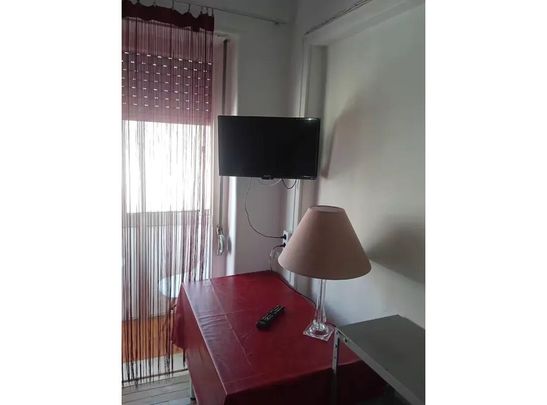 Rua Emília das Neves, Lisbon, Lisbon 1500 - Photo 1