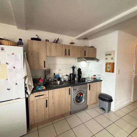 Location Appartement 2 pièces 40m² - Photo 3