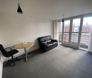 1 bedroom apartment to rent - Photo 2