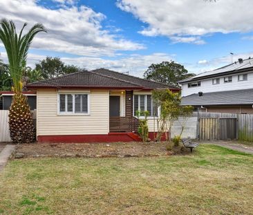 PERFECT HOME FOR THE GROWING FAMILY!!! - Photo 6