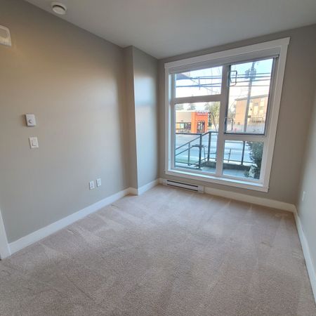 Townhouse at Yaletown Living - Photo 5